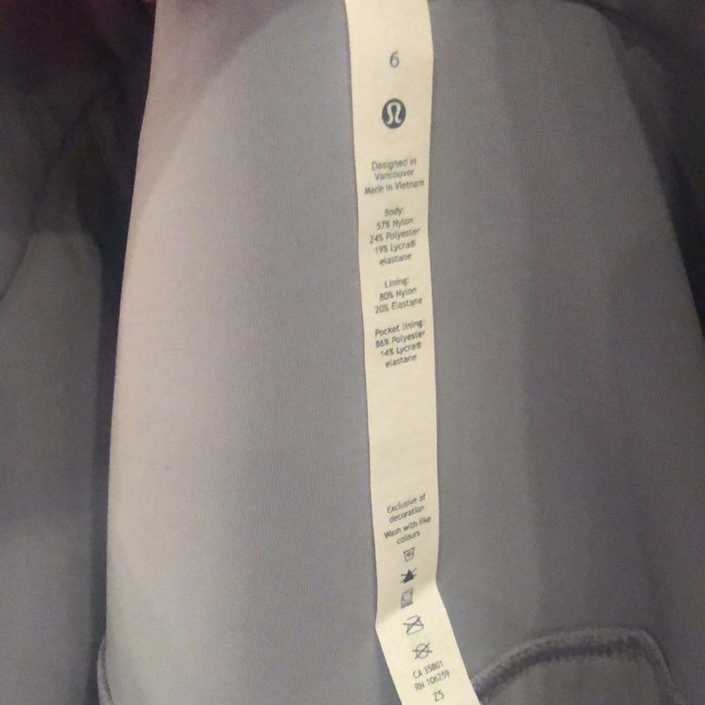 Lululemon Jacket - Picture 4 of 6